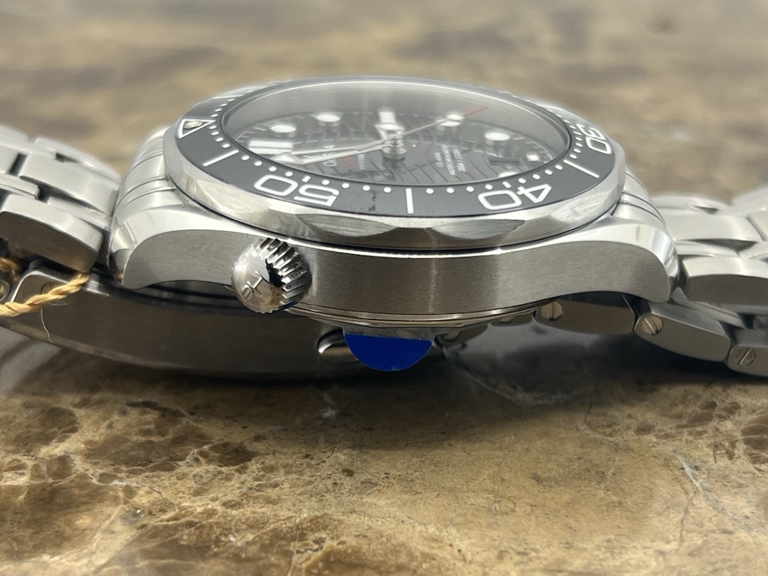 Omega Seamaster Diver 300M Co‑Axial Master Chronometer 42mm Black Dial Black Ceramic Bezel Box Papers Cards model 210.30.42.20.01.001 (Copy)