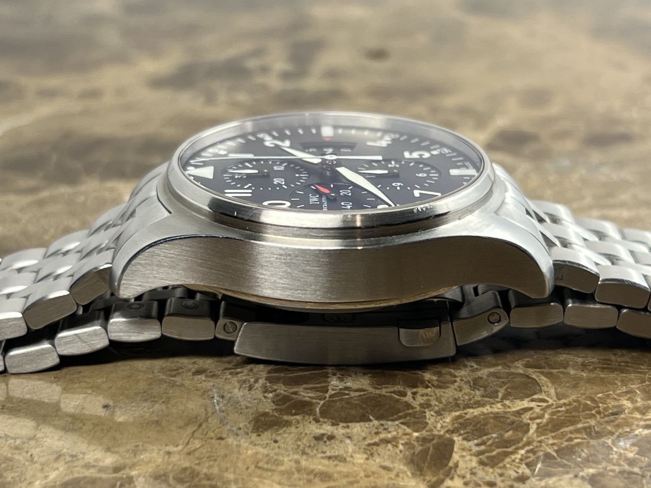 IWC Pilot Chronograph with DAY - DATE 43mm Automatic with Bracelet Box Papers IW377704
