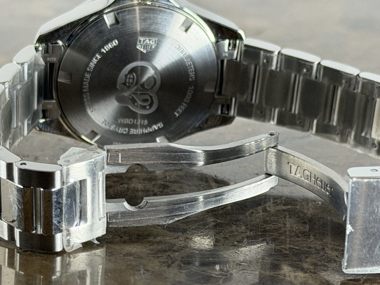 TAG Heuer Aquaracer Quartz 32mm Steel with Diamond Bezel and Mother of Pearl Diamond Dial Box Papers Cards WBD1315.BA0740