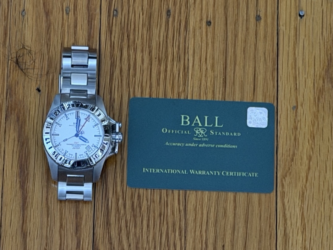 BALL Hydrocarbon GMT 40mm Automatic White Dial with 3h Glass Tubes DG1016A-SJ-WH