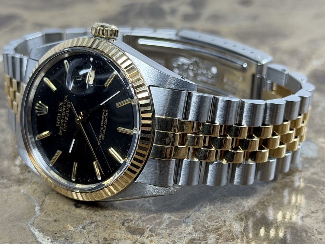 Rolex Datejust 36 18k Gold / Steel Automatic Jubilee Bracelet Black Dial with Rolex Box 16013