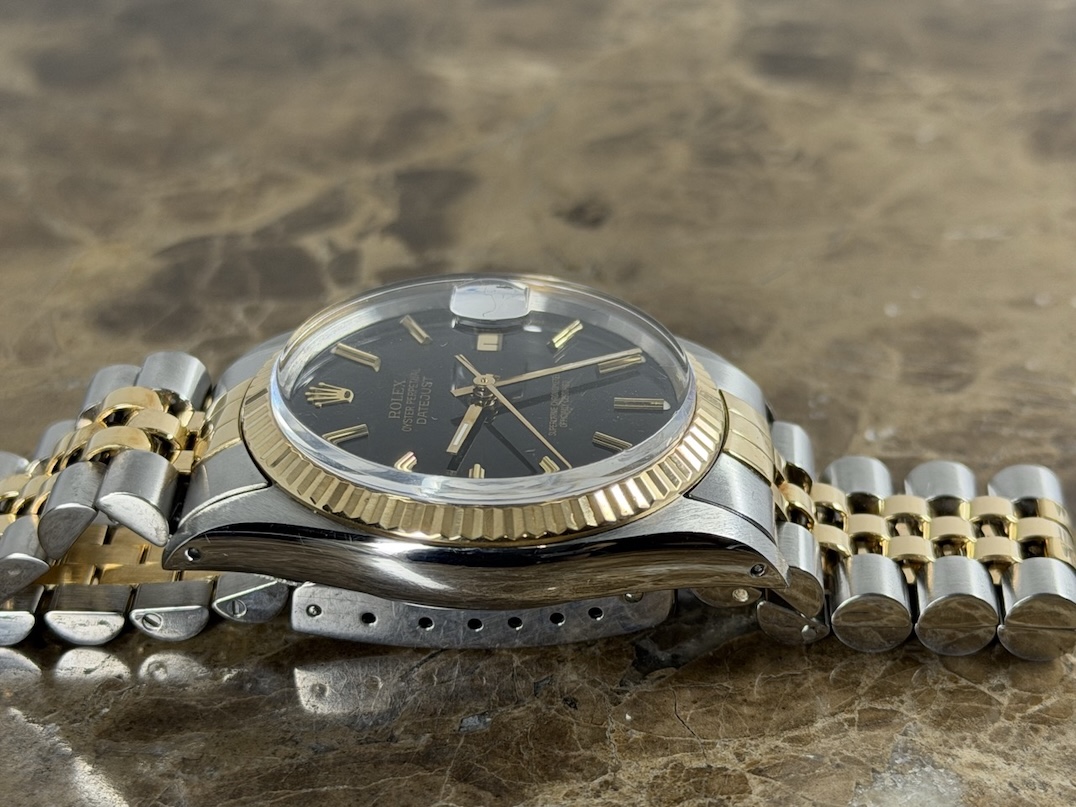 Rolex Datejust 36 18k Gold / Steel Automatic Jubilee Bracelet Black Dial with Rolex Box 16013