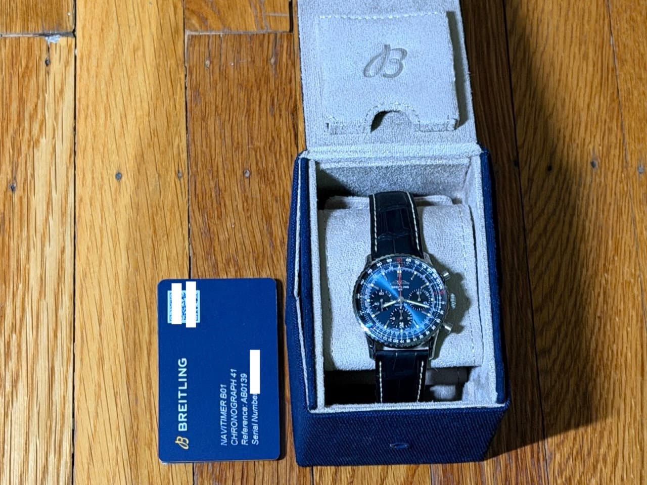 BREITLING Navitimer B01 Chronograph 41 Automatic Black Blue with Box Papers Card AB0139241C1P1 Never Worn