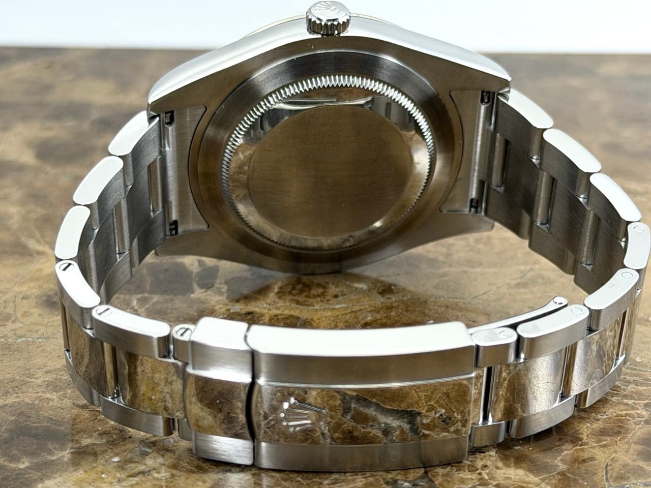 Rolex Datejust 41mm Automatic White Index 18k White Gold fluted bezel Oyster Bracelet 116334 Box Papers