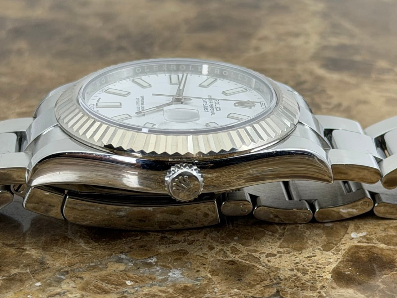 Rolex Datejust 41mm Automatic White Index 18k White Gold fluted bezel Oyster Bracelet 116334 Box Papers