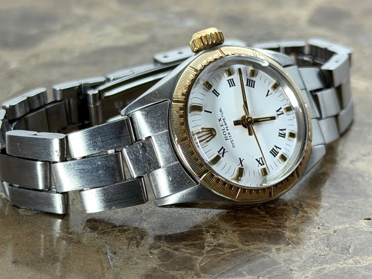 Rolex Lady Oyster Perpetual Automatic 24mm Gold / Steel Engine Turned Bezel 6804 Vintage with Box and Papers