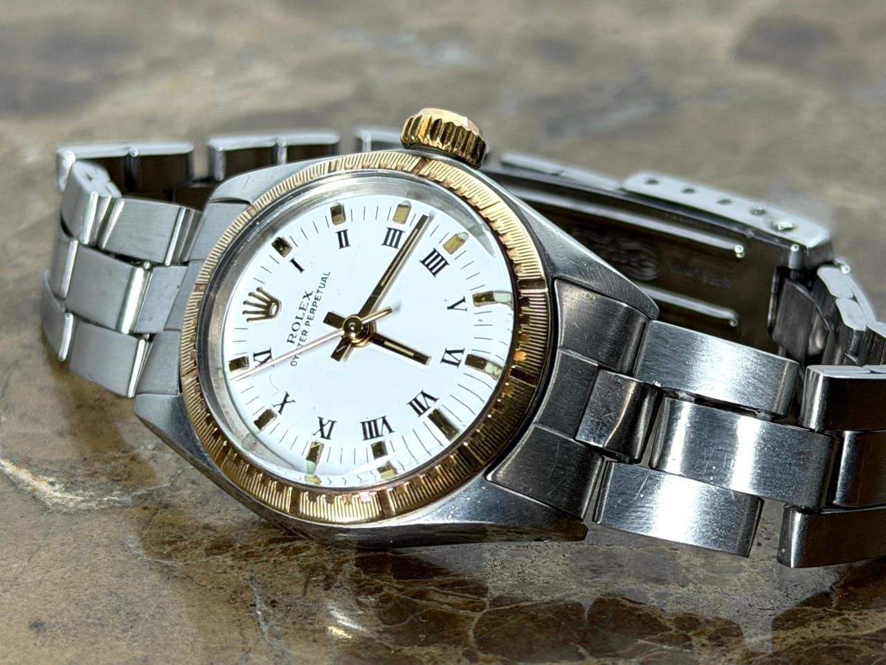 Rolex Lady Oyster Perpetual Automatic 24mm Gold / Steel Engine Turned Bezel 6804 Vintage with Box and Papers