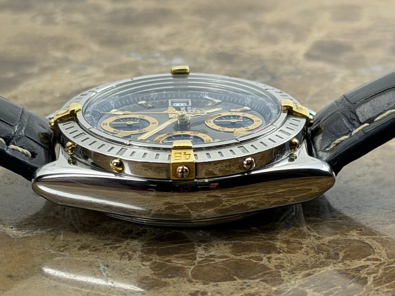 Breitling Chronomat Gold / Steel 39mm Automatic Chronograph Silver Dial with Blue Subdials with Box B13352 - Image 8