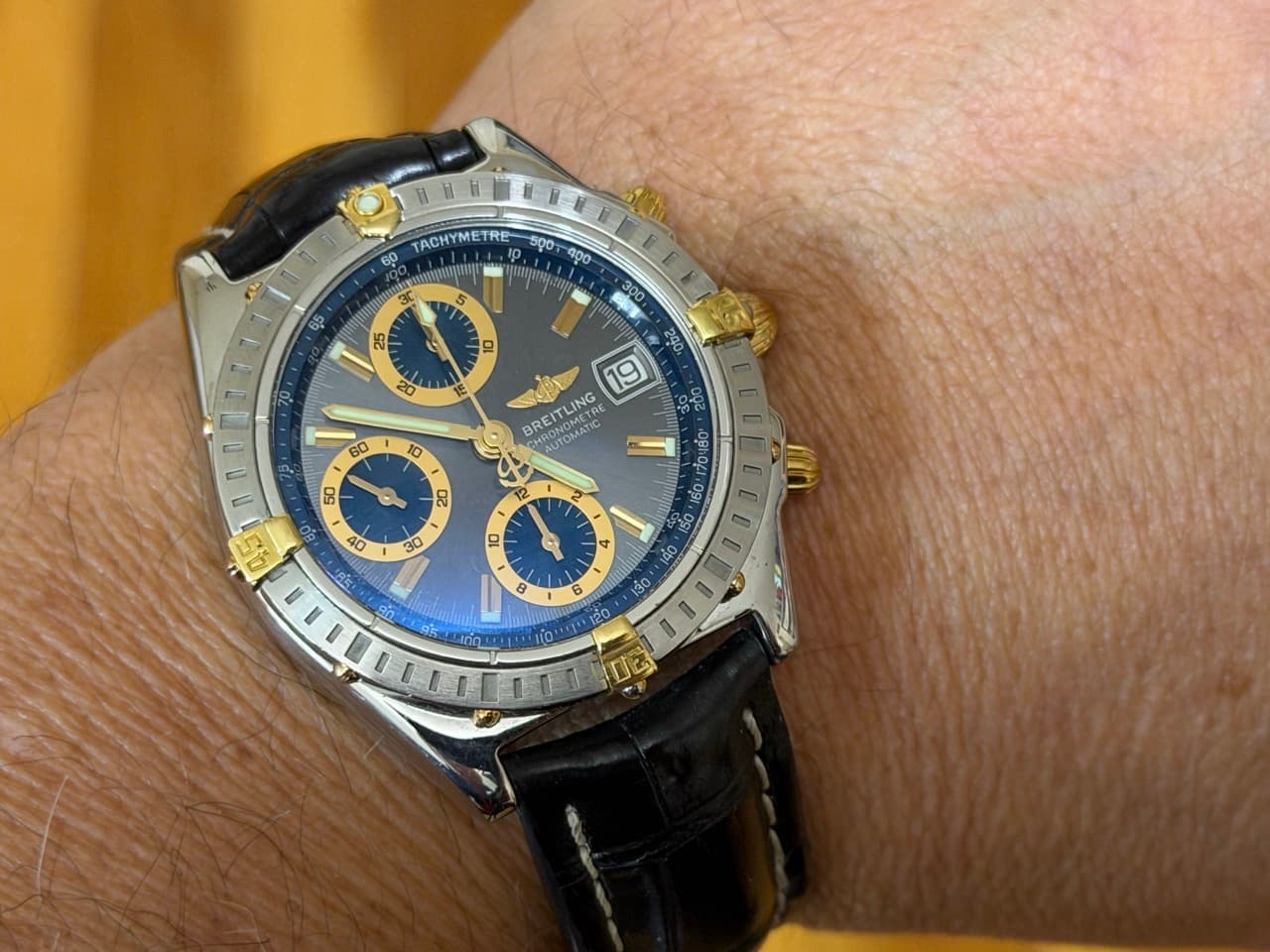 Breitling Chronomat Gold / Steel 39mm Automatic Chronograph Silver Dial with Blue Subdials with Box B13352 - Image 10