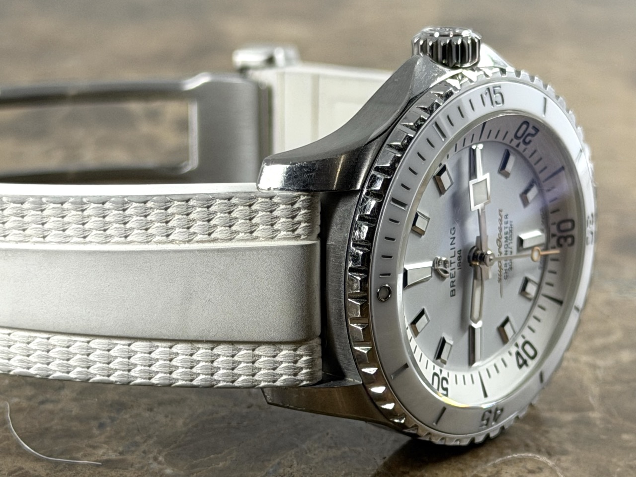 Breitling SuperOcean 36 Automatic White Dial on a Rubber Dive strap with Breitling Box Papers A17377211A1S1 - Image 3