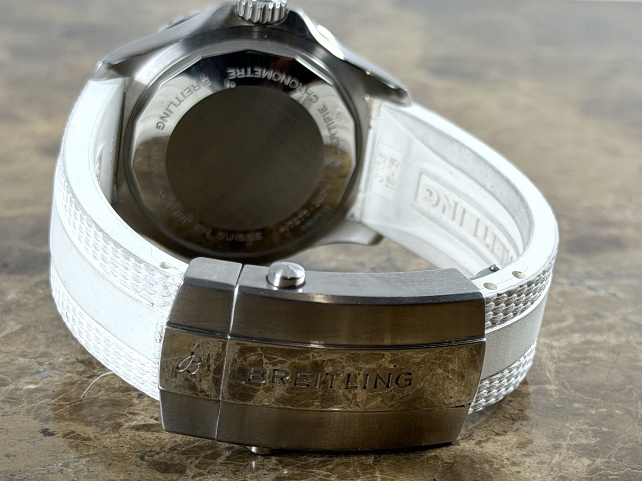 Breitling SuperOcean 36 Automatic White Dial on a Rubber Dive strap with Breitling Box Papers A17377211A1S1 - Image 7