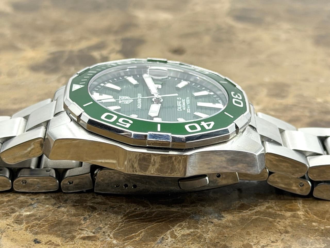 Tag Heuer Aquaracer Caliber 5 Green Dial Bezel Hulk 300M / 1000ft WAY201S-0 Box Papers Card - Image 8