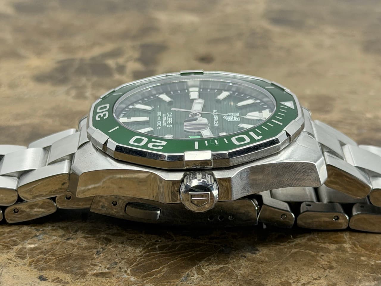 Tag Heuer Aquaracer Caliber 5 Green Dial Bezel Hulk 300M / 1000ft WAY201S-0 Box Papers Card - Image 9