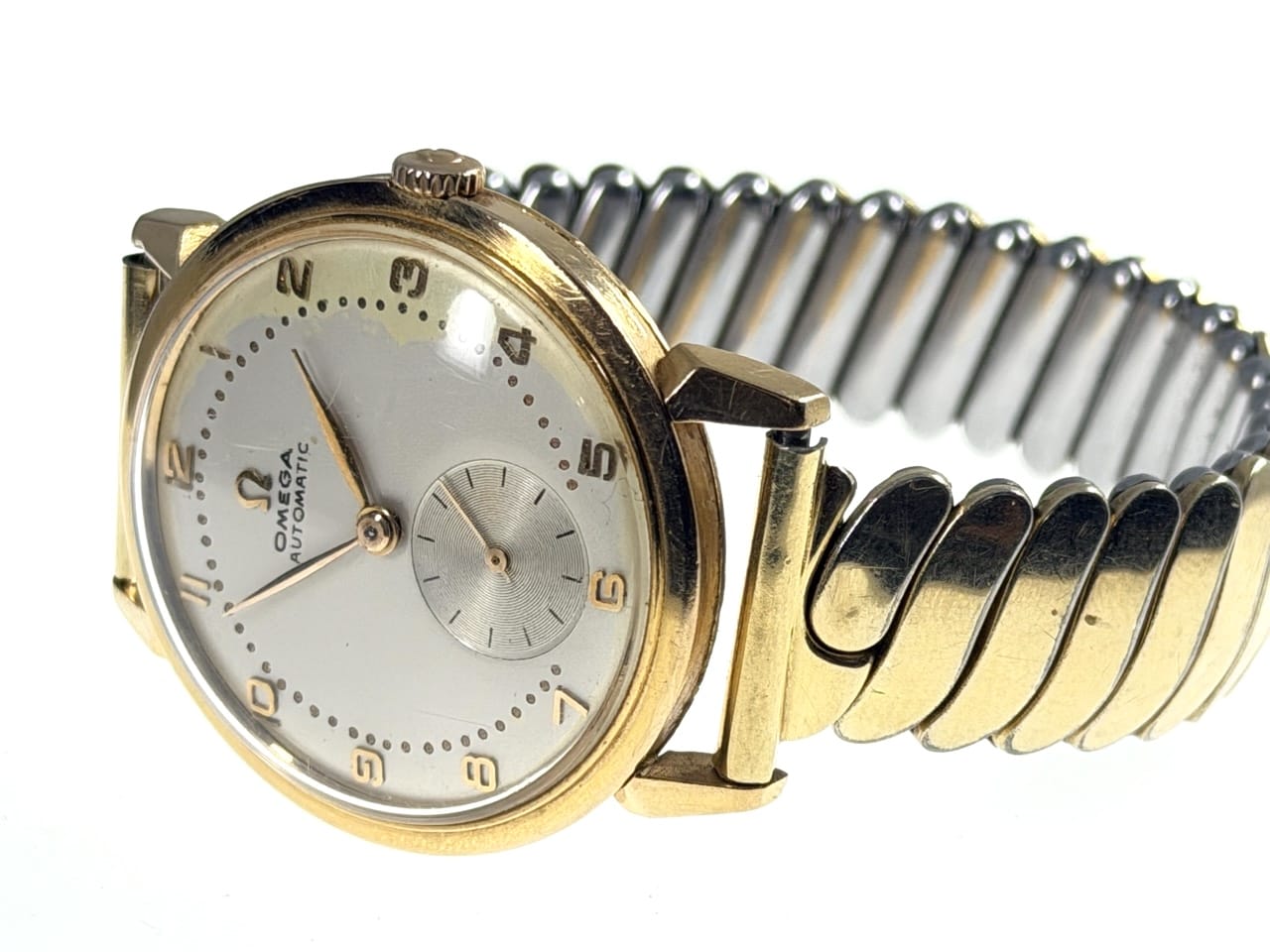 Omega Automatic Vintage 18k Yellow Gold with Giant Subdial 34mm Automatic Bumper and Classic Stretch Bracelet Vintage Mid Century model 2709 - Image 4