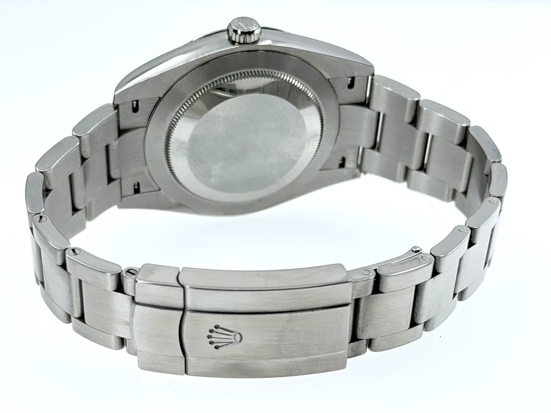 Rolex Oyster Perpetual 41 with Green Dial model 124300 Box Papers Card