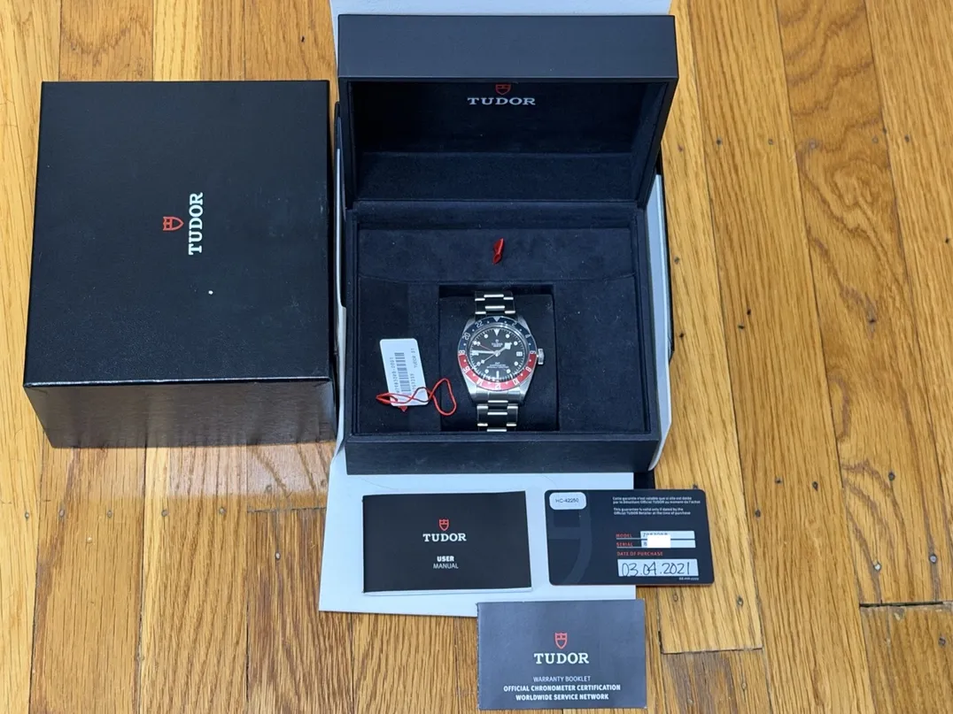 Tudor Black Bay GMT Heritage Pepsi automatic 41mm full size black dial box papers 79830RB