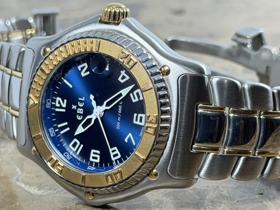Ebel Discovery Swiss Quartz 40mm 18k Yellow Gold and Steel Blue Dial and extra leather strap with Ebel Box 1187341-5665P