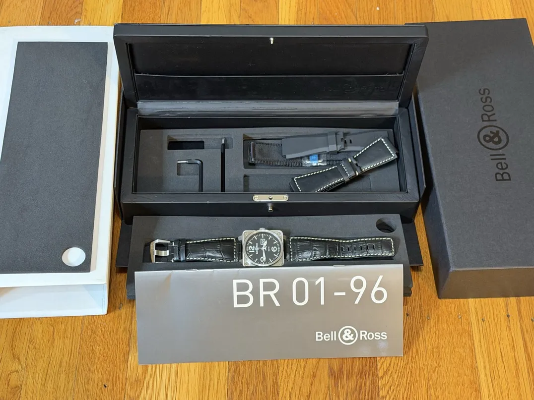 Bell & Ross BR01-96 Big Date Automatic 46mm with 4 sets of Straps Box Booklets