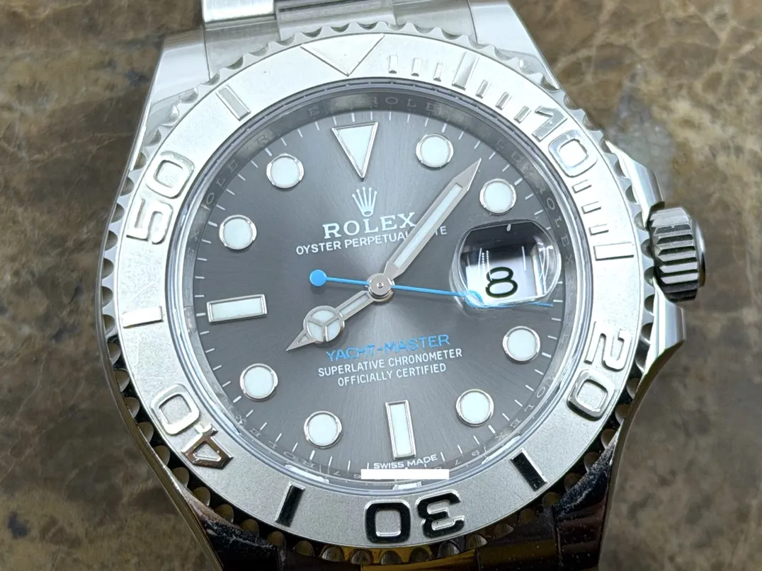 Rolex Yachtmaster Steel & Platinum 40mm Automatic with Rhodium Dial 116622 with Box and Papers