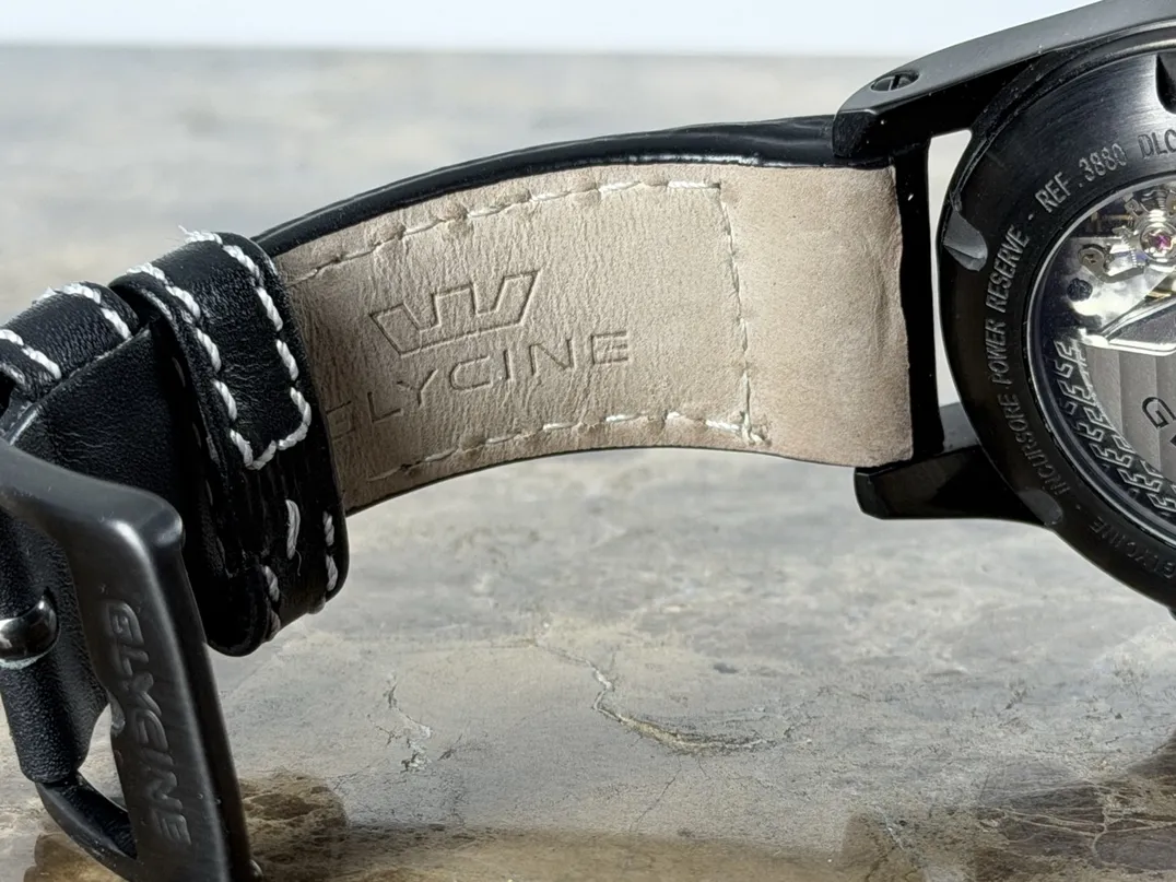 Glycine Incursore Power Reserve Indicator 46mm Automatic Black DLC Limited to 300 pieces model 3880